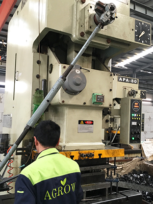 Vineyard Trellis End Setaccio Cina Fabricator